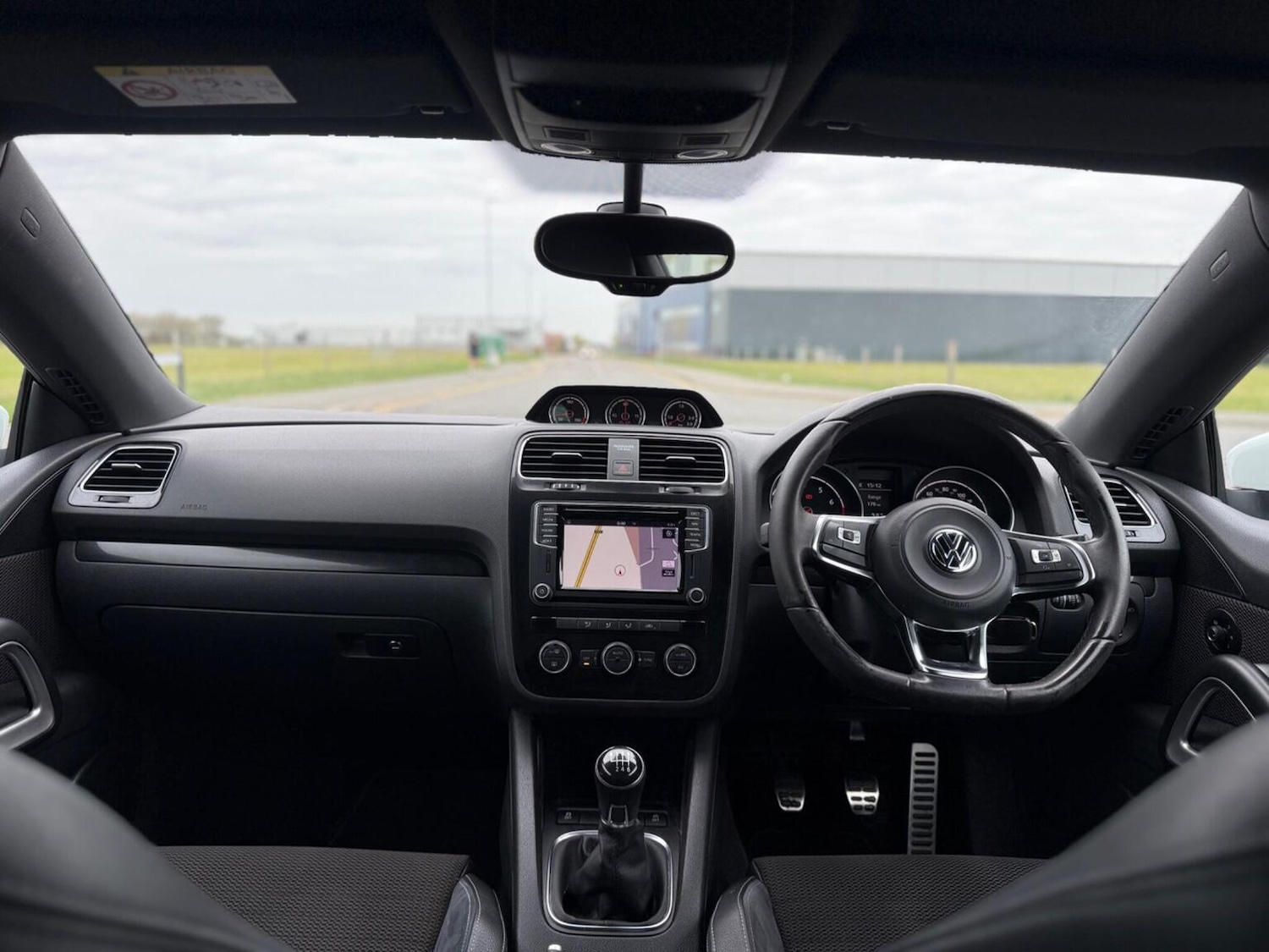 Used Volkswagen Scirocco 2015 for sale - 78098151: Photo 11