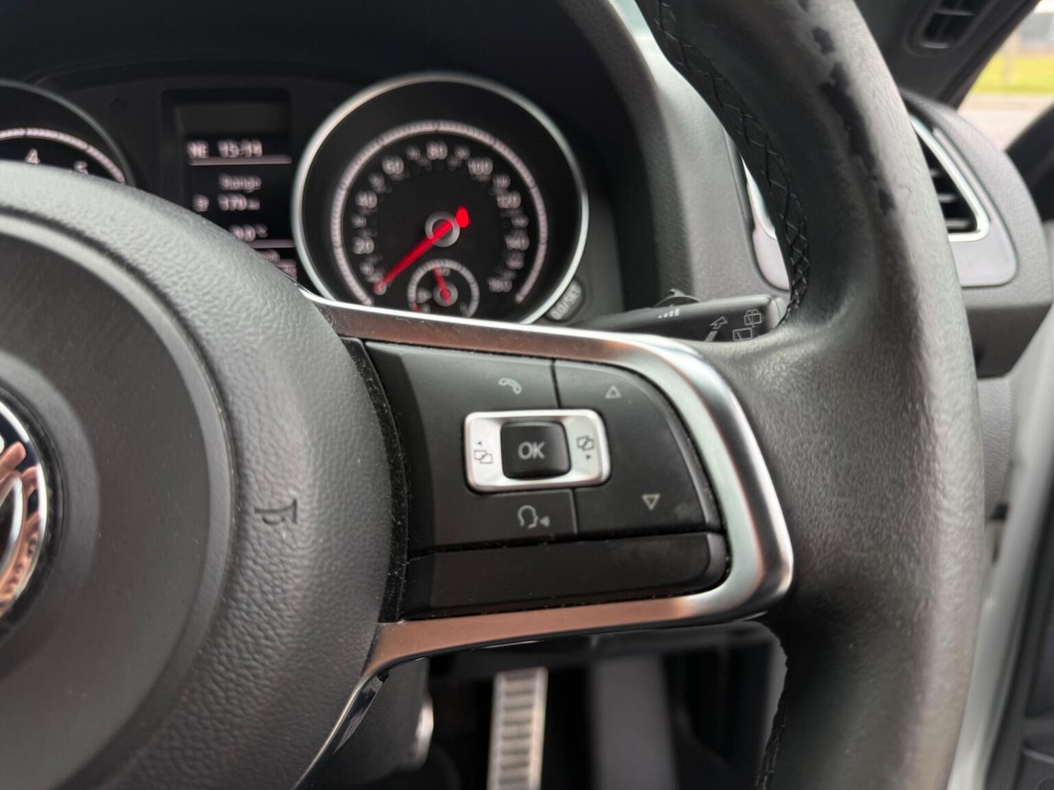 Used Volkswagen Scirocco 2015 for sale - 78098151: Photo 16