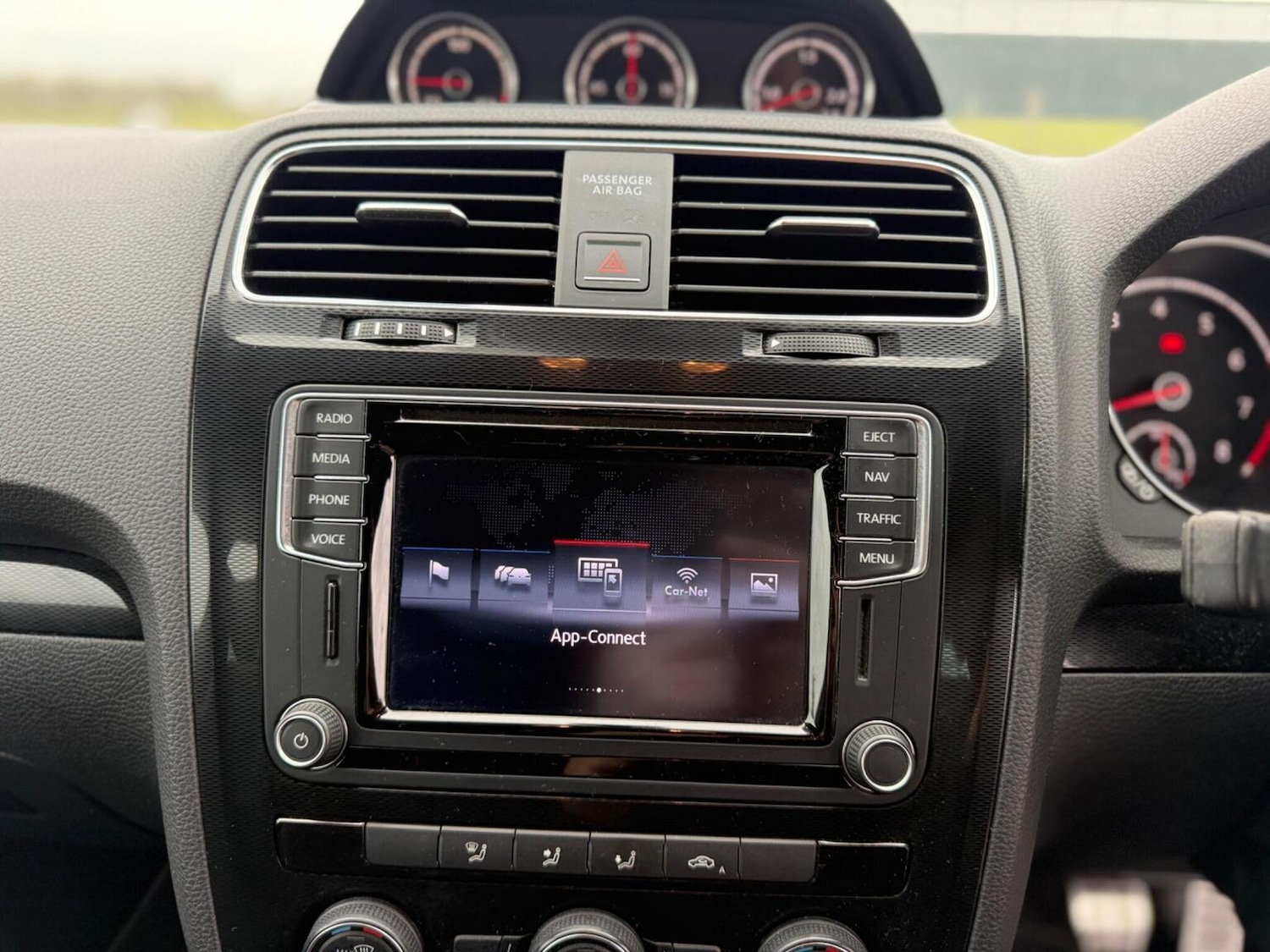 Used Volkswagen Scirocco 2015 for sale - 78098151: Photo 30