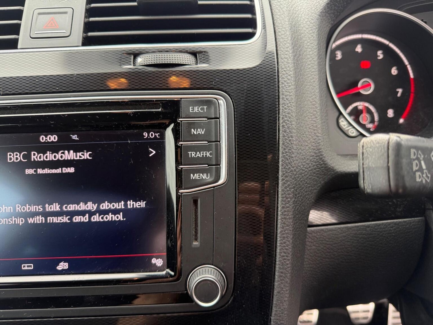 Used Volkswagen Scirocco 2015 for sale - 78098151: Photo 35