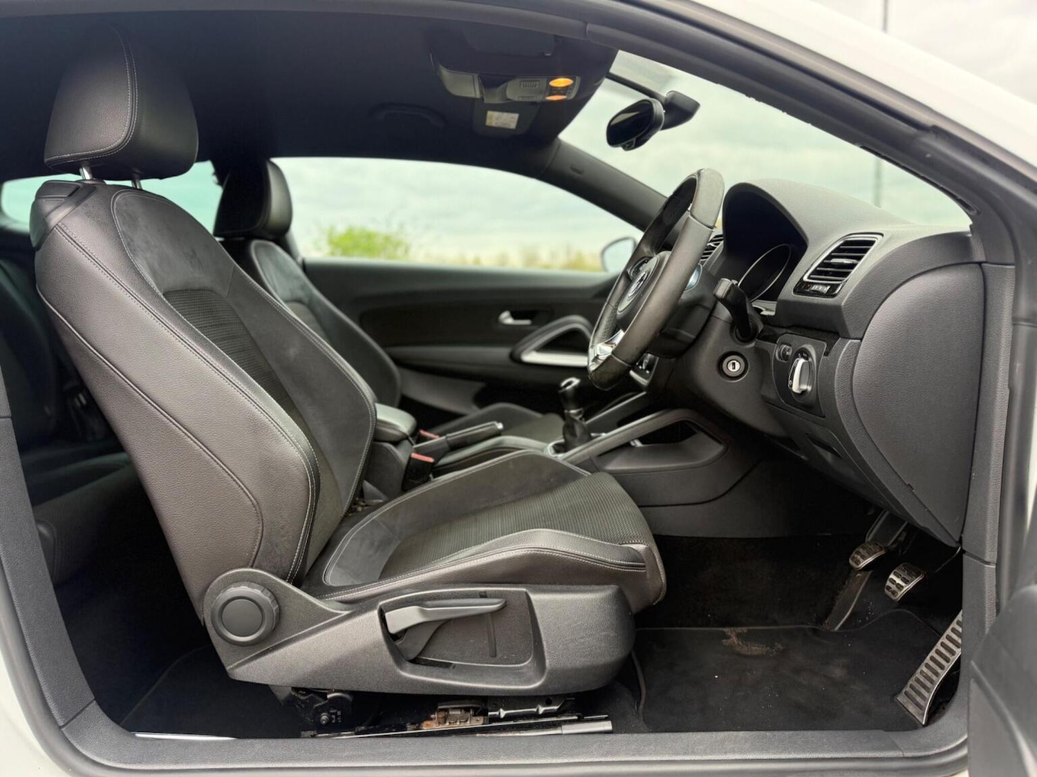 Used Volkswagen Scirocco 2015 for sale - 78098151: Photo 40