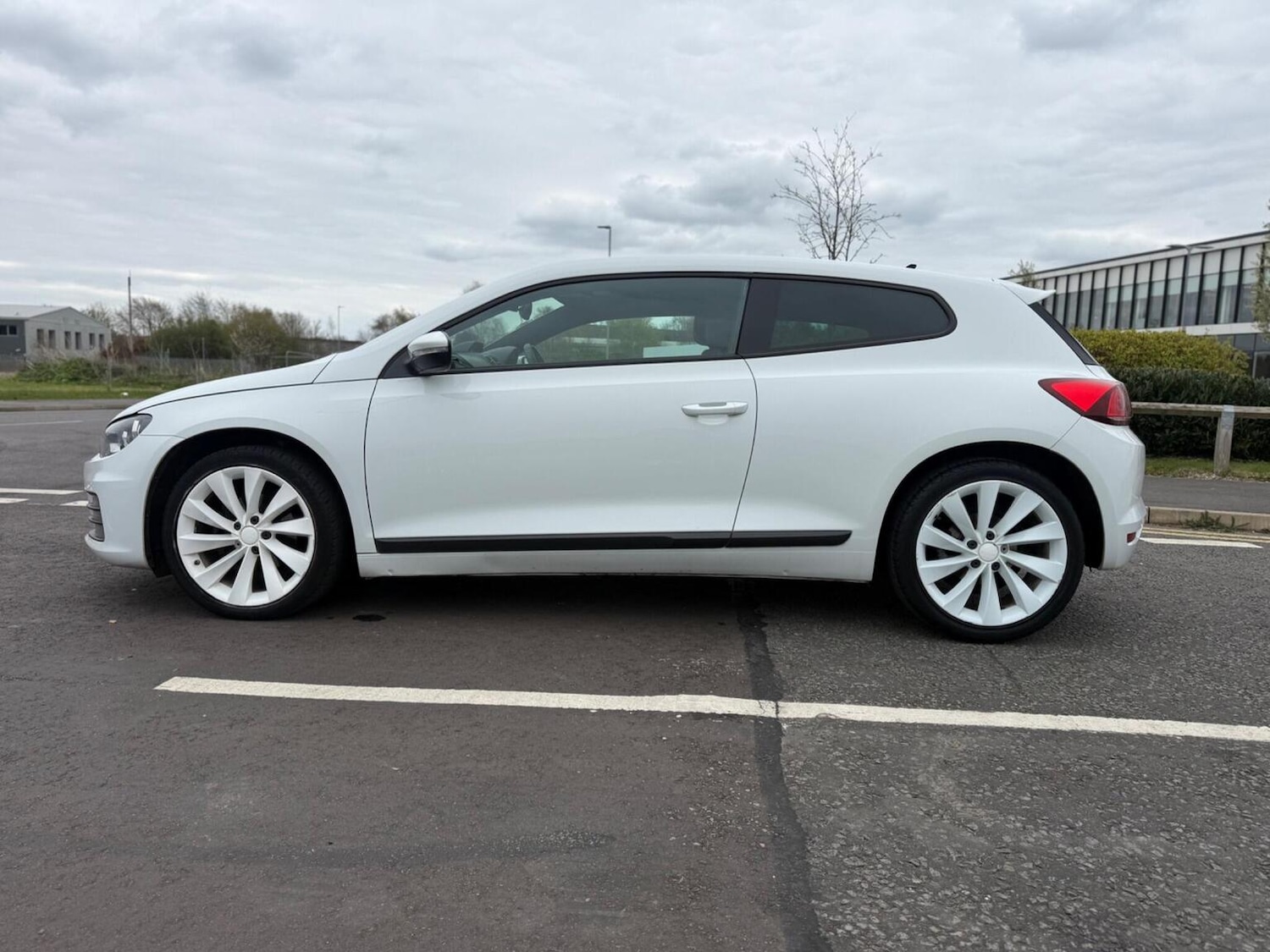 Used Volkswagen Scirocco 2015 for sale - 78098151: Photo 6