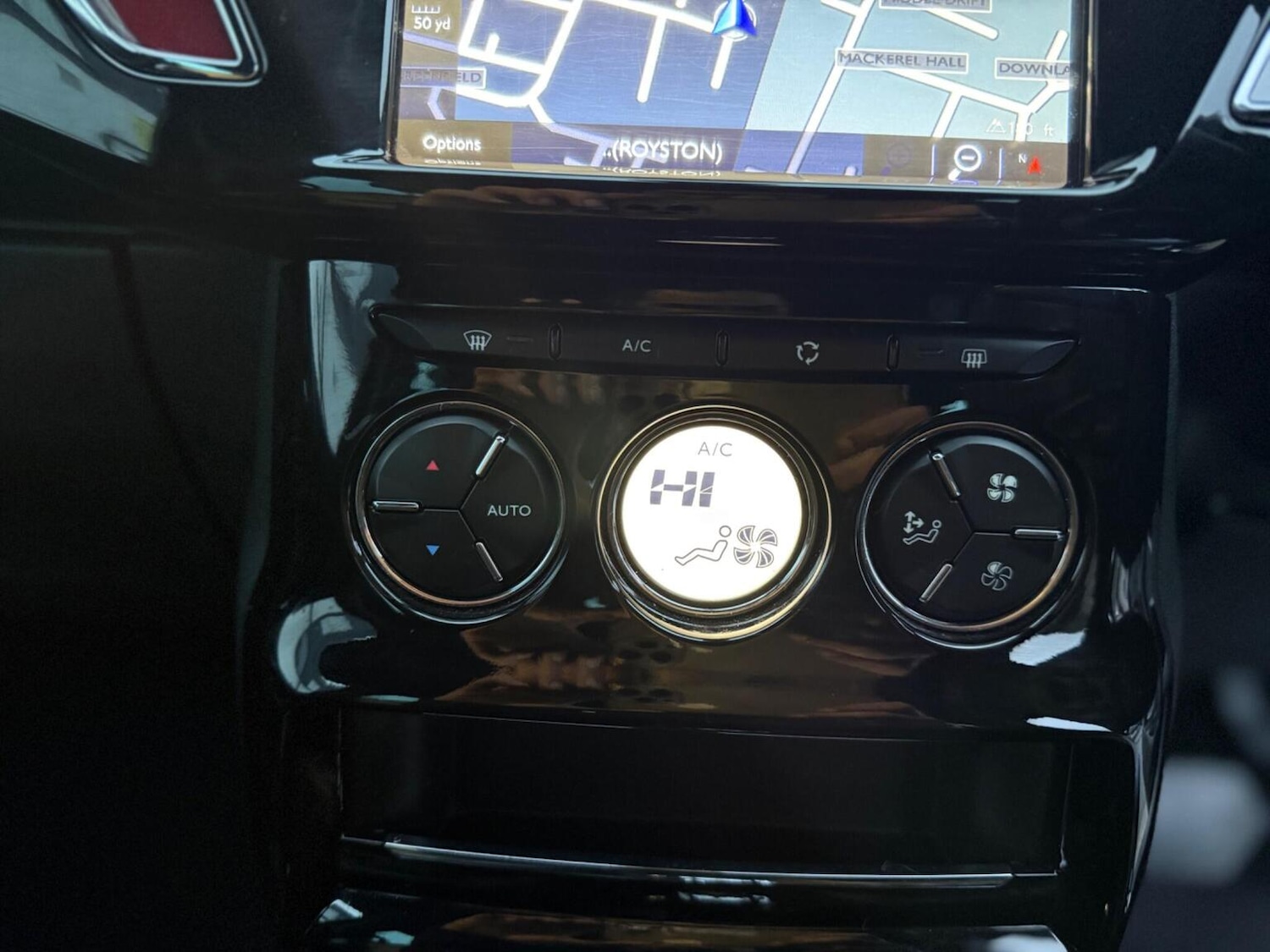 Used DS Automobiles DS 3 2015 for sale - 77474864: Photo 23