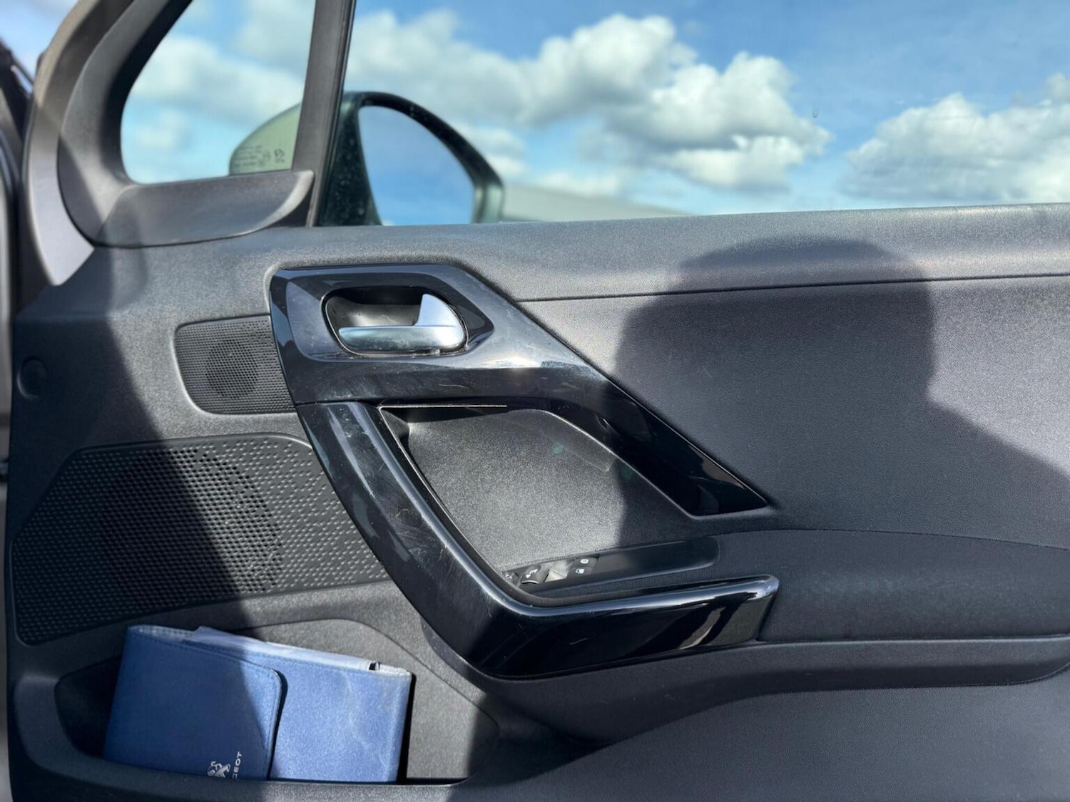 Used Peugeot 208 2015 for sale - 78141075: Photo 19