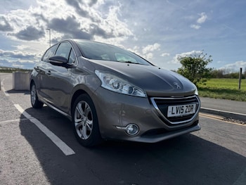 Used Peugeot 208 2015 for sale - 78141075: Photo