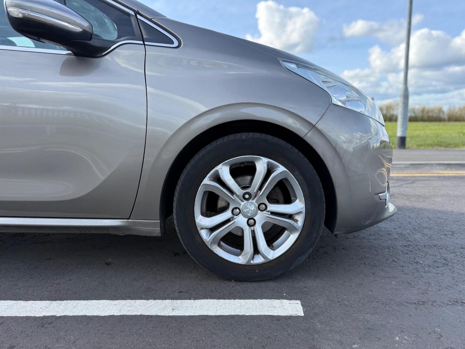 Used Peugeot 208 2015 for sale - 78141075: Photo 22