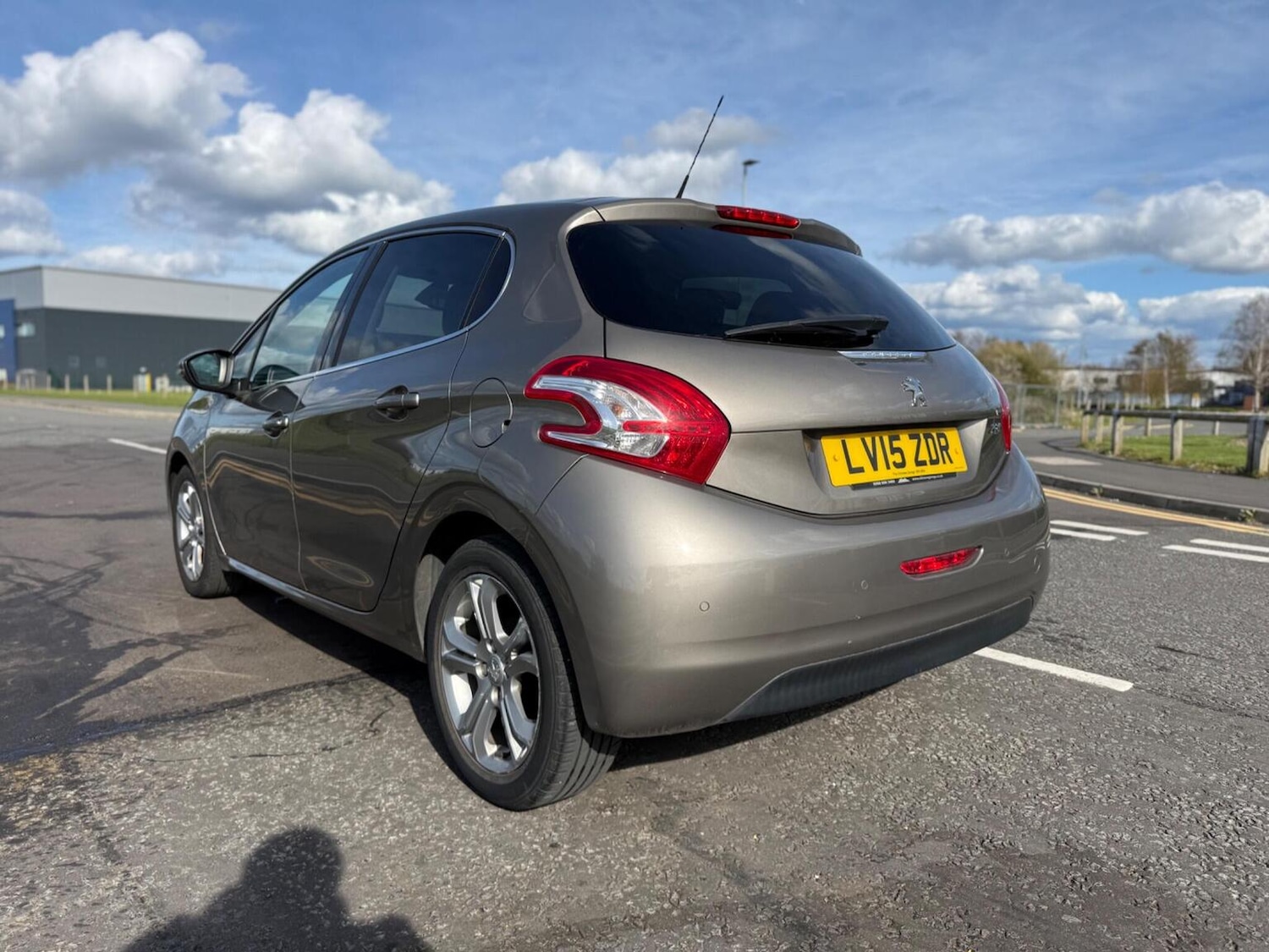 Used Peugeot 208 2015 for sale - 78141075: Photo 4
