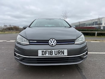 Used Volkswagen Golf 2018 for sale - 79293250: Photo
