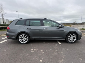 Used Volkswagen Golf 2018 for sale - 79293250: Photo