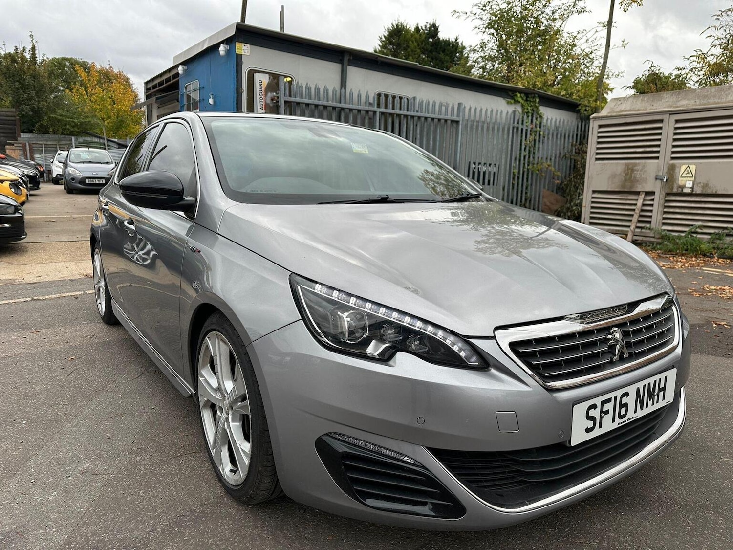Used Peugeot 308 2016 for sale - 77172999: Photo 3
