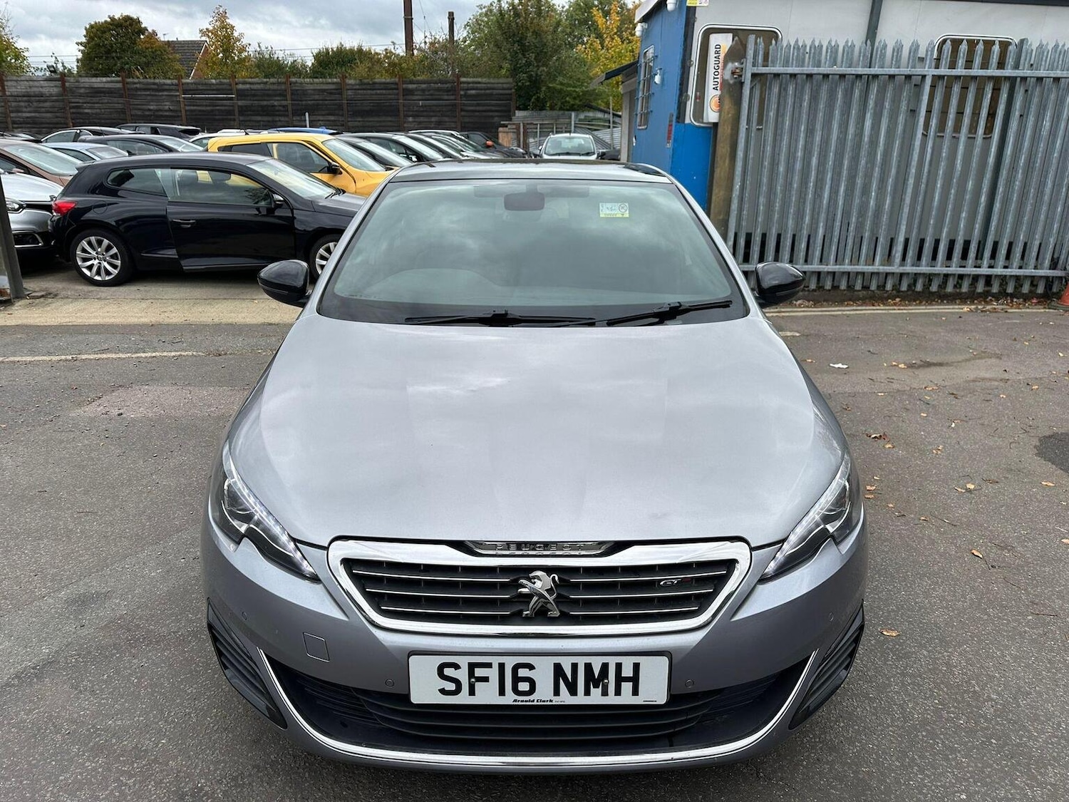 Used Peugeot 308 2016 for sale - 77172999: Photo 8