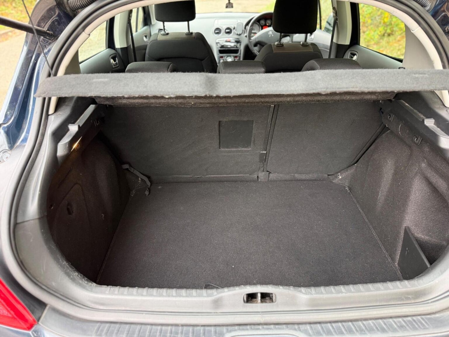 Used Peugeot 308 2013 for sale - 77991606: Photo 10