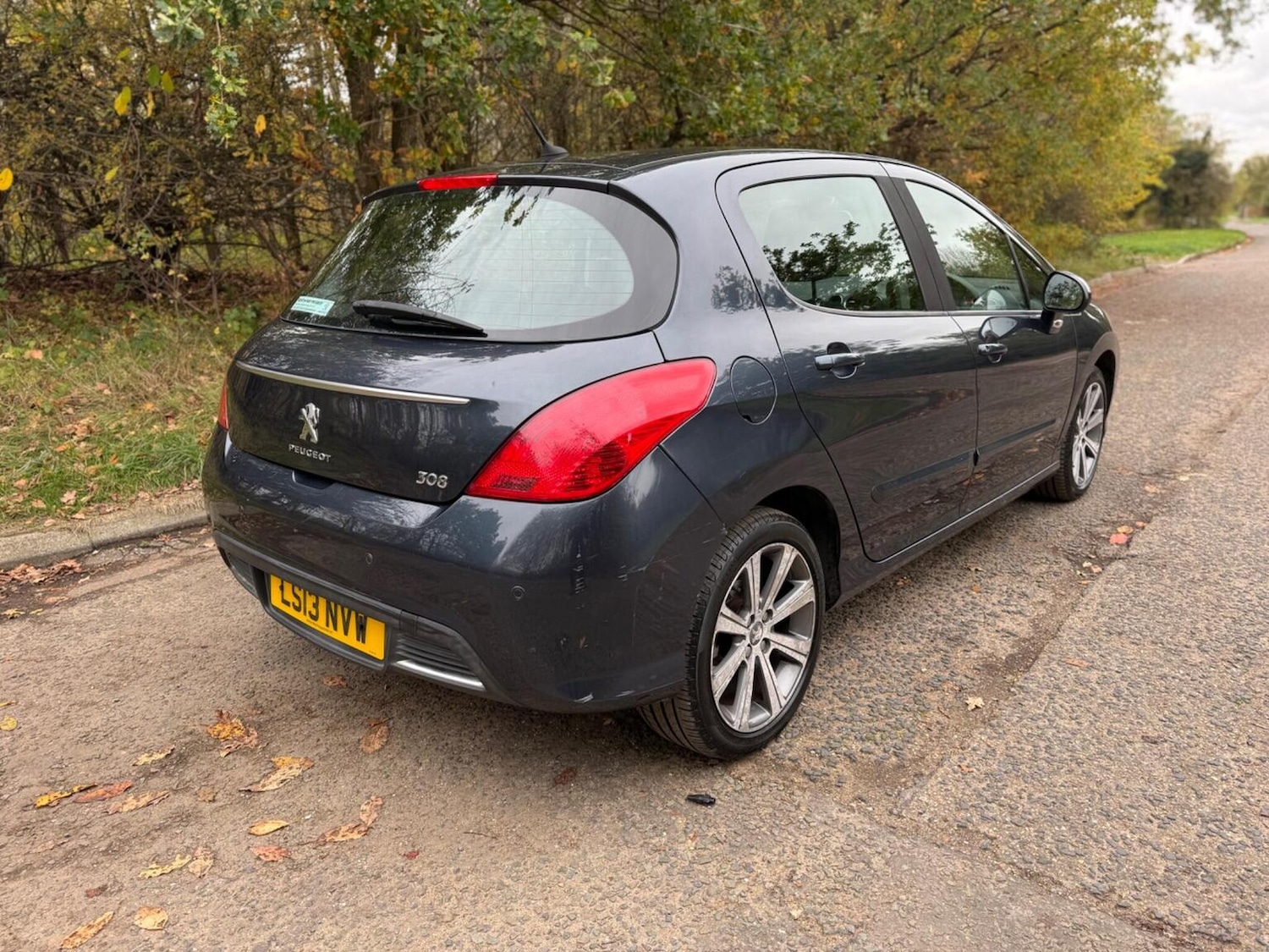 Used Peugeot 308 2013 for sale - 77991606: Photo 3