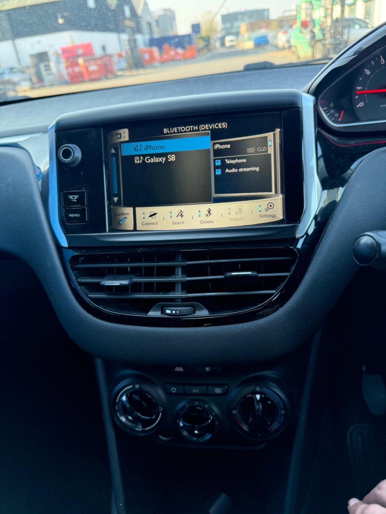 Used Peugeot 208 2013 for sale - 77173094: Photo 29