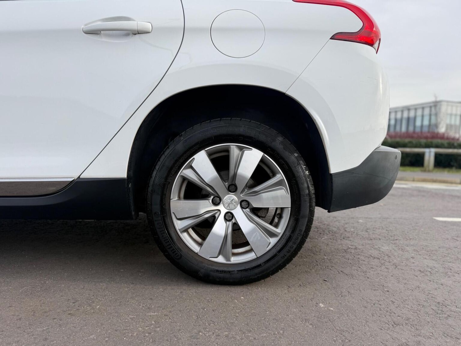 Used Peugeot 2008 2015 for sale - 77709035: Photo 12