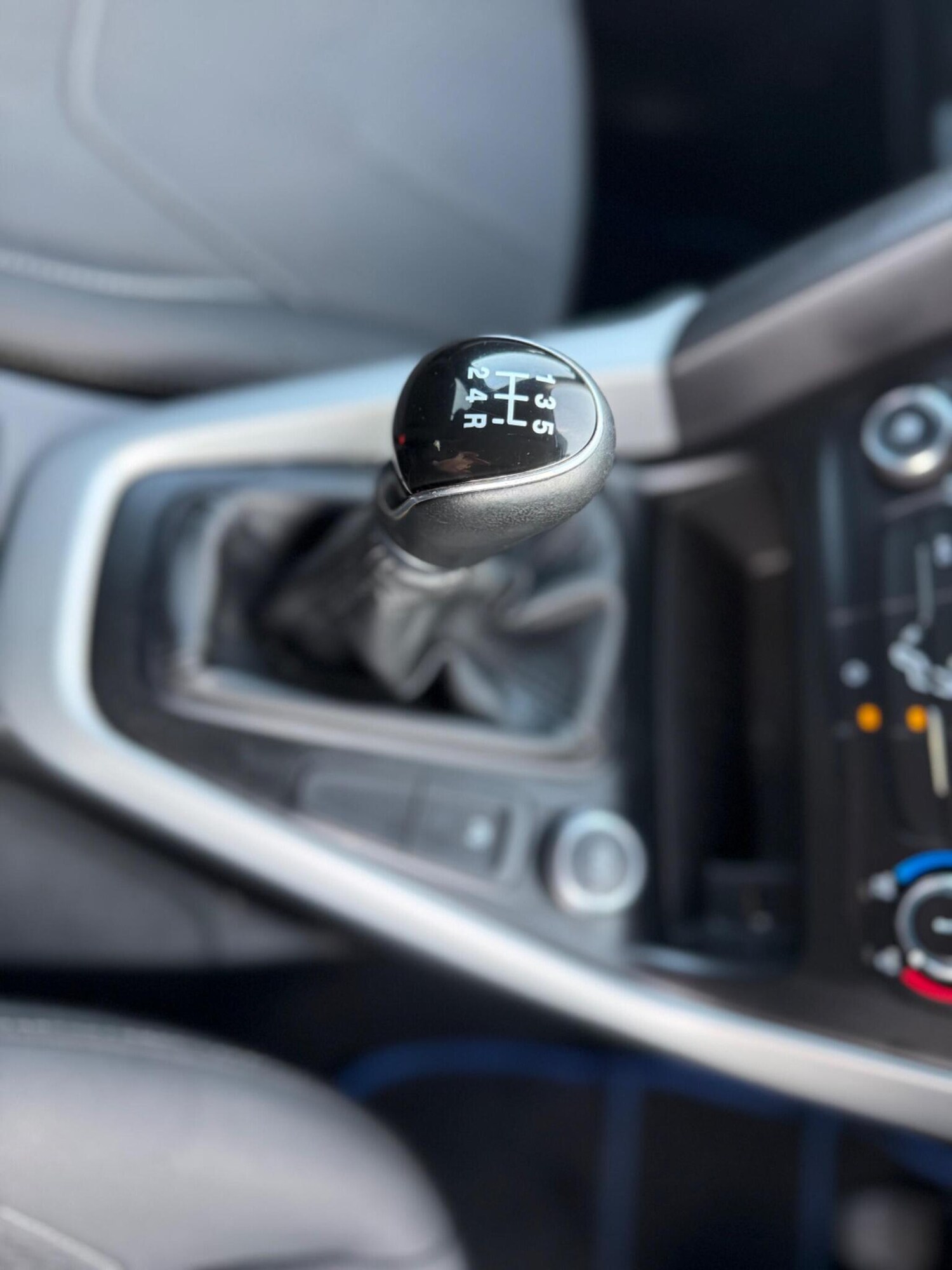 Used Ford Focus 2017 for sale - 77173001: Photo 11