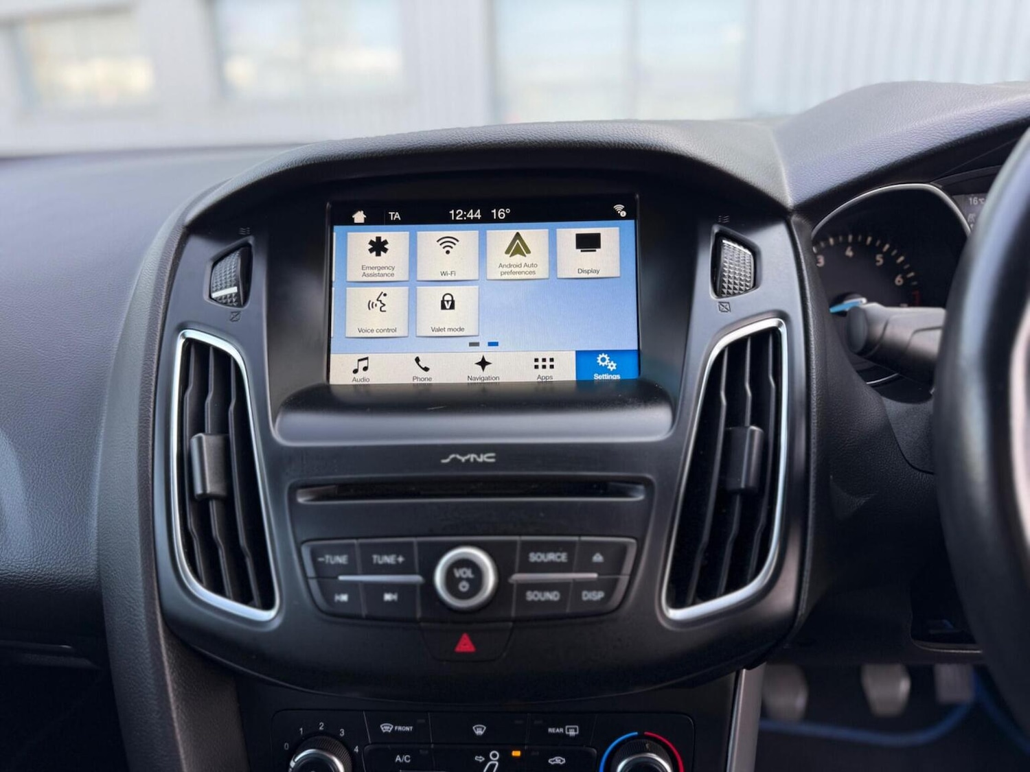 Used Ford Focus 2017 for sale - 77173001: Photo 32