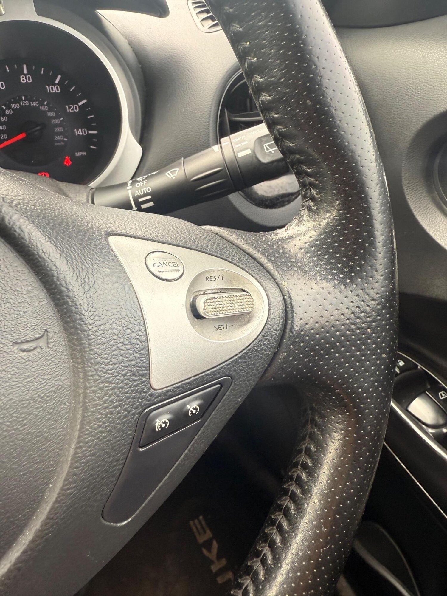 Used Nissan Juke 2016 for sale - 77173059: Photo 32