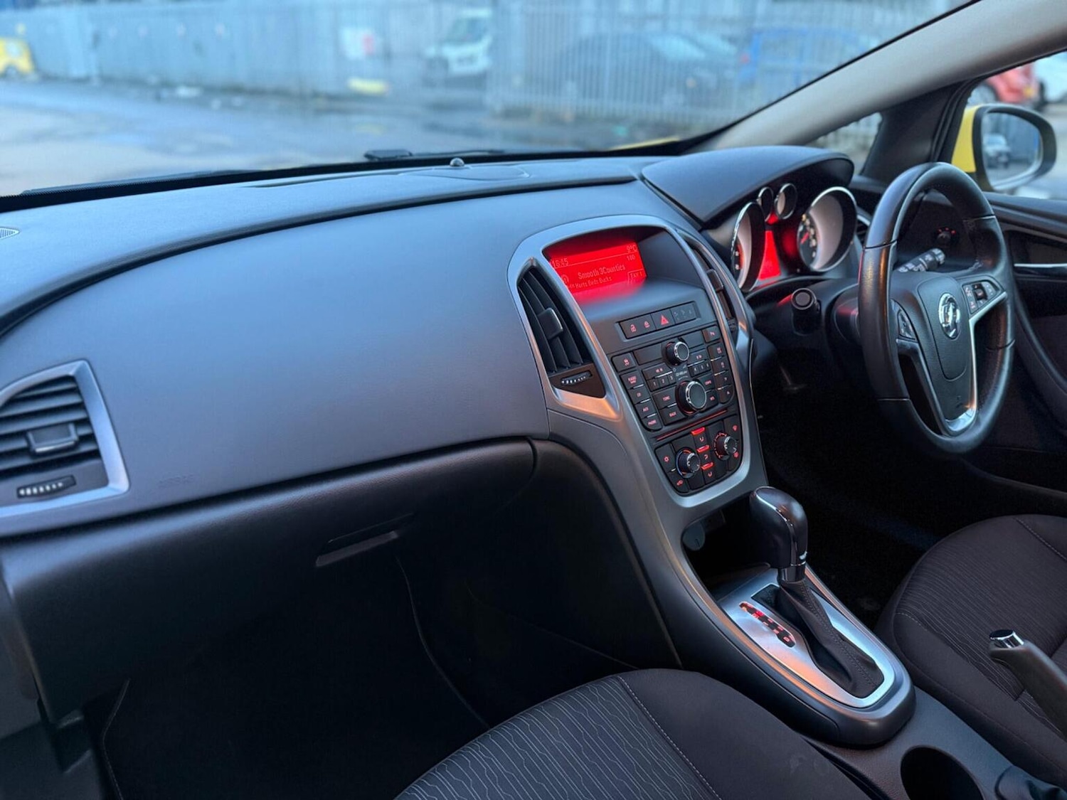 Used Vauxhall Astra GTC 2015 for sale - 77385283: Photo 10