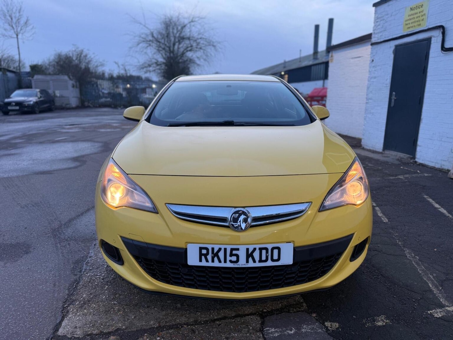 Used Vauxhall Astra GTC 2015 for sale - 77385283: Photo 2