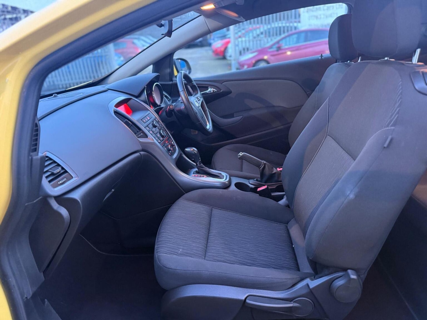 Used Vauxhall Astra GTC 2015 for sale - 77385283: Photo 29