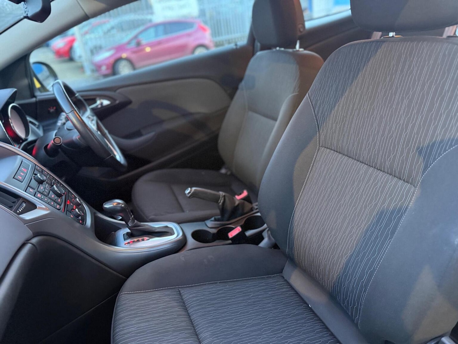 Used Vauxhall Astra GTC 2015 for sale - 77385283: Photo 30