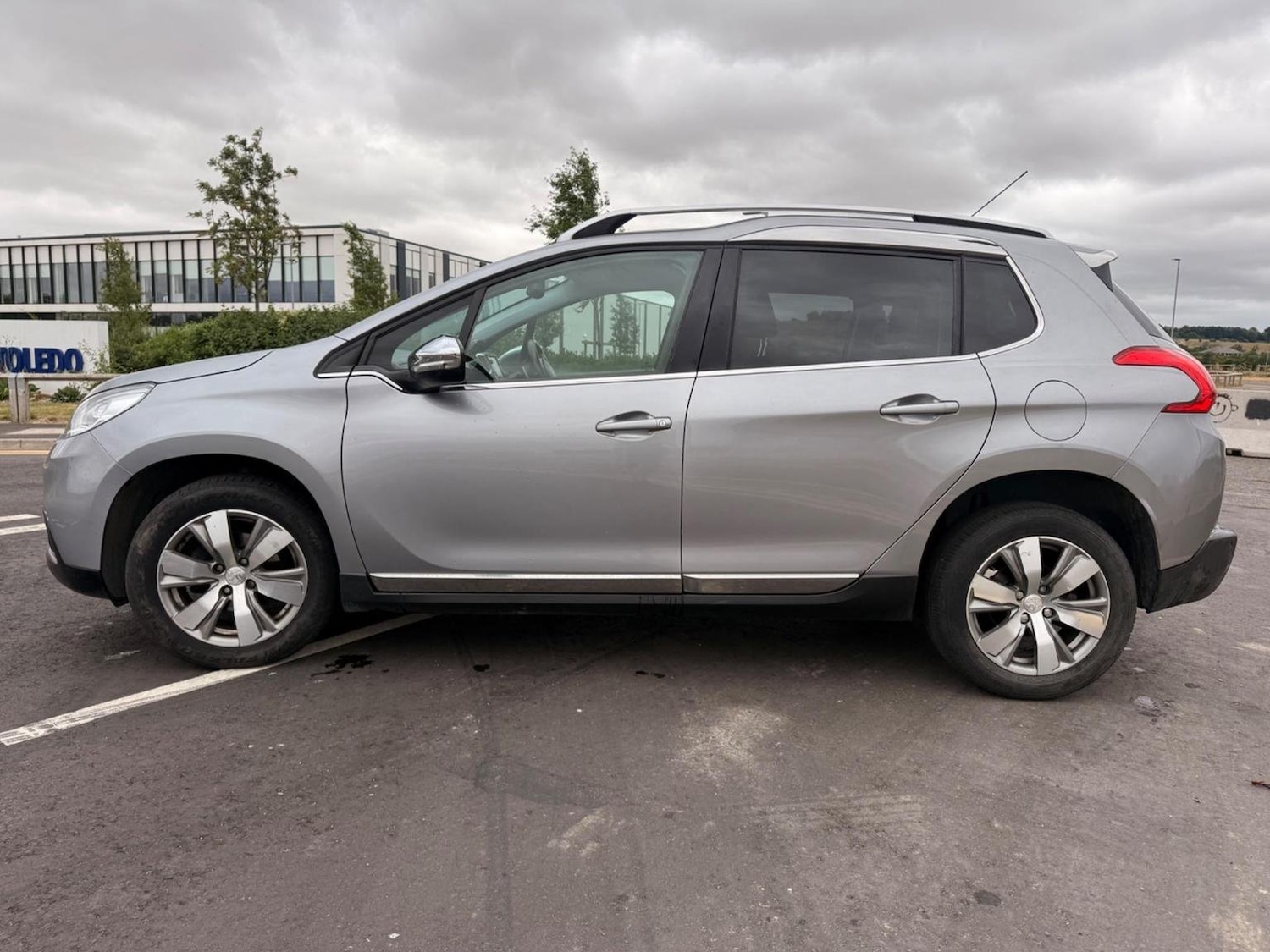 Used Peugeot 2008 2015 for sale - 77173048: Photo 11