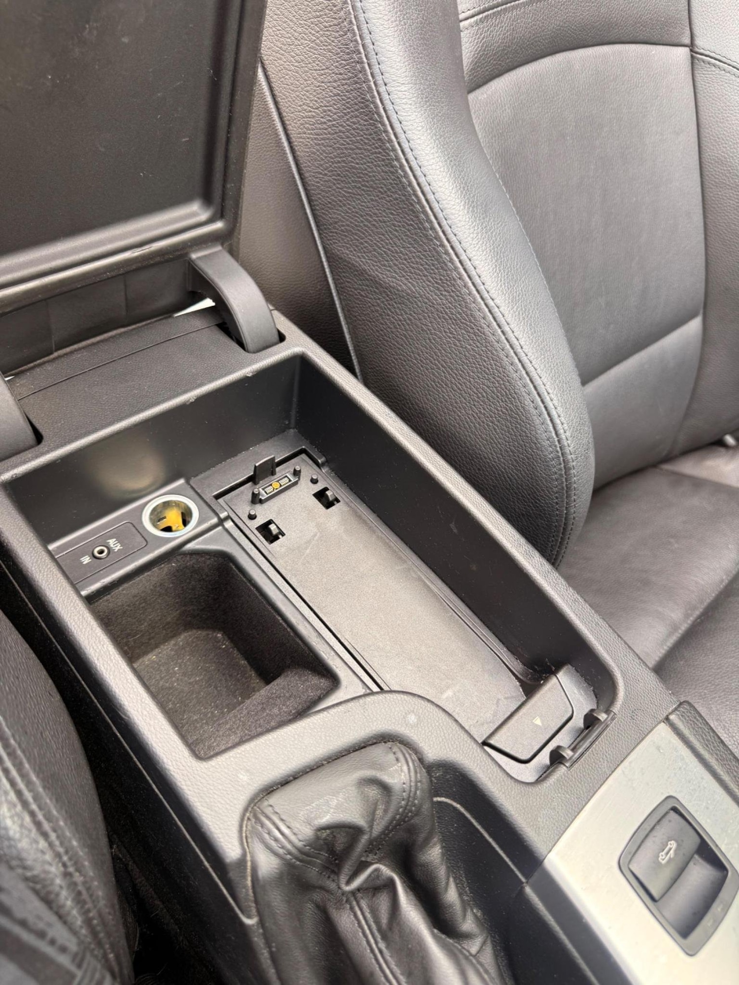 Used BMW 3 Series 2009 for sale - 77189373: Photo 35