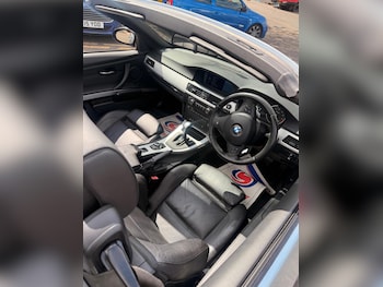 Used BMW 3 Series 2009 for sale - 77189373: Photo