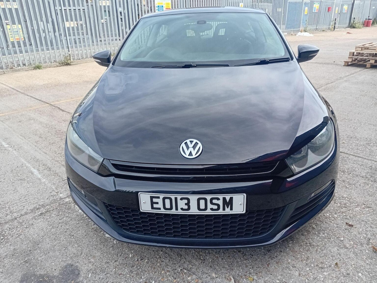 Used Volkswagen Scirocco 2013 for sale - 77173054: Photo 2