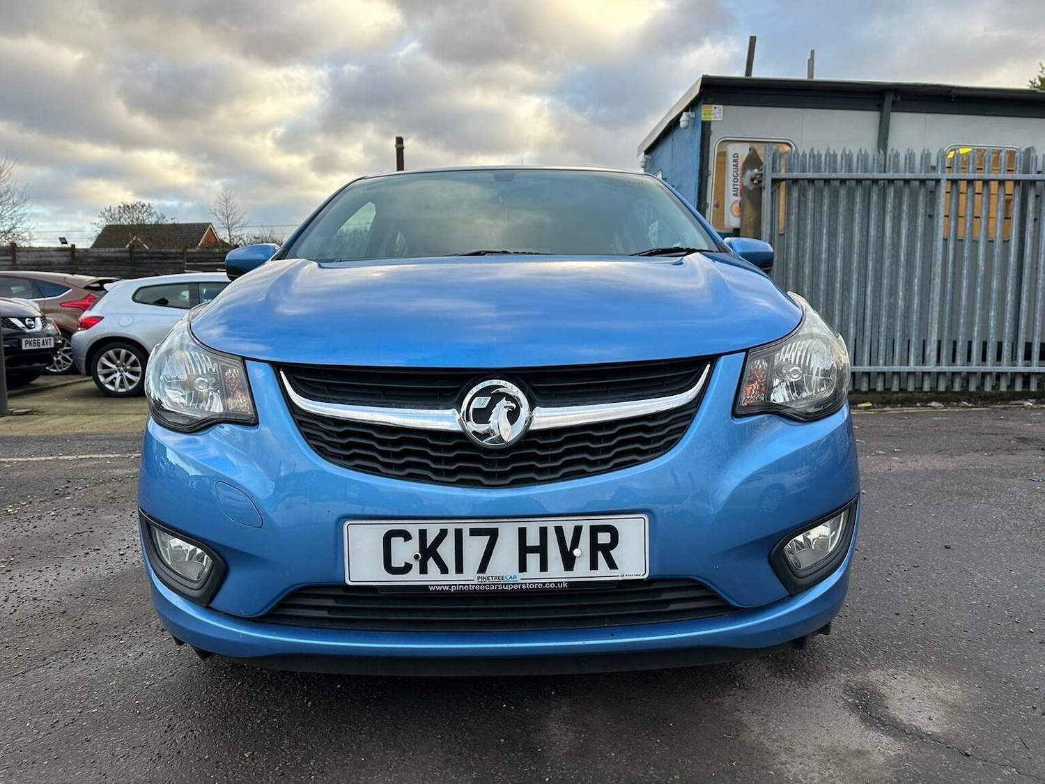 Used Vauxhall Viva 2017 for sale - 77173008: Photo 2
