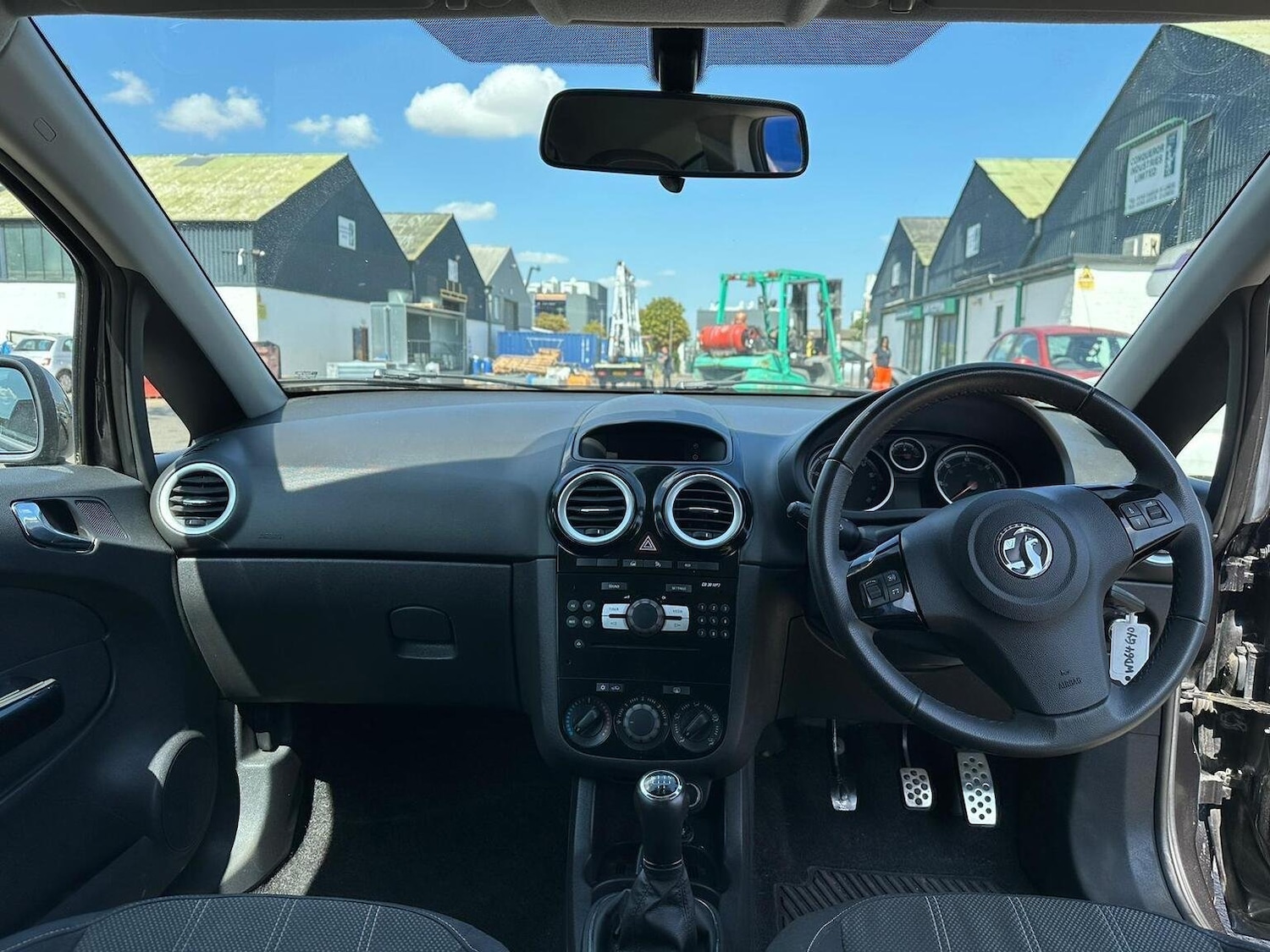 Used Vauxhall Corsa 2015 for sale - 77173024: Photo 19