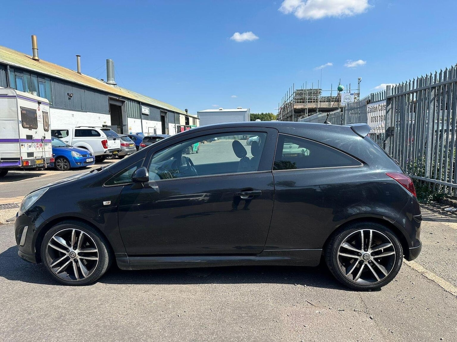 Used Vauxhall Corsa 2015 for sale - 77173024: Photo 6