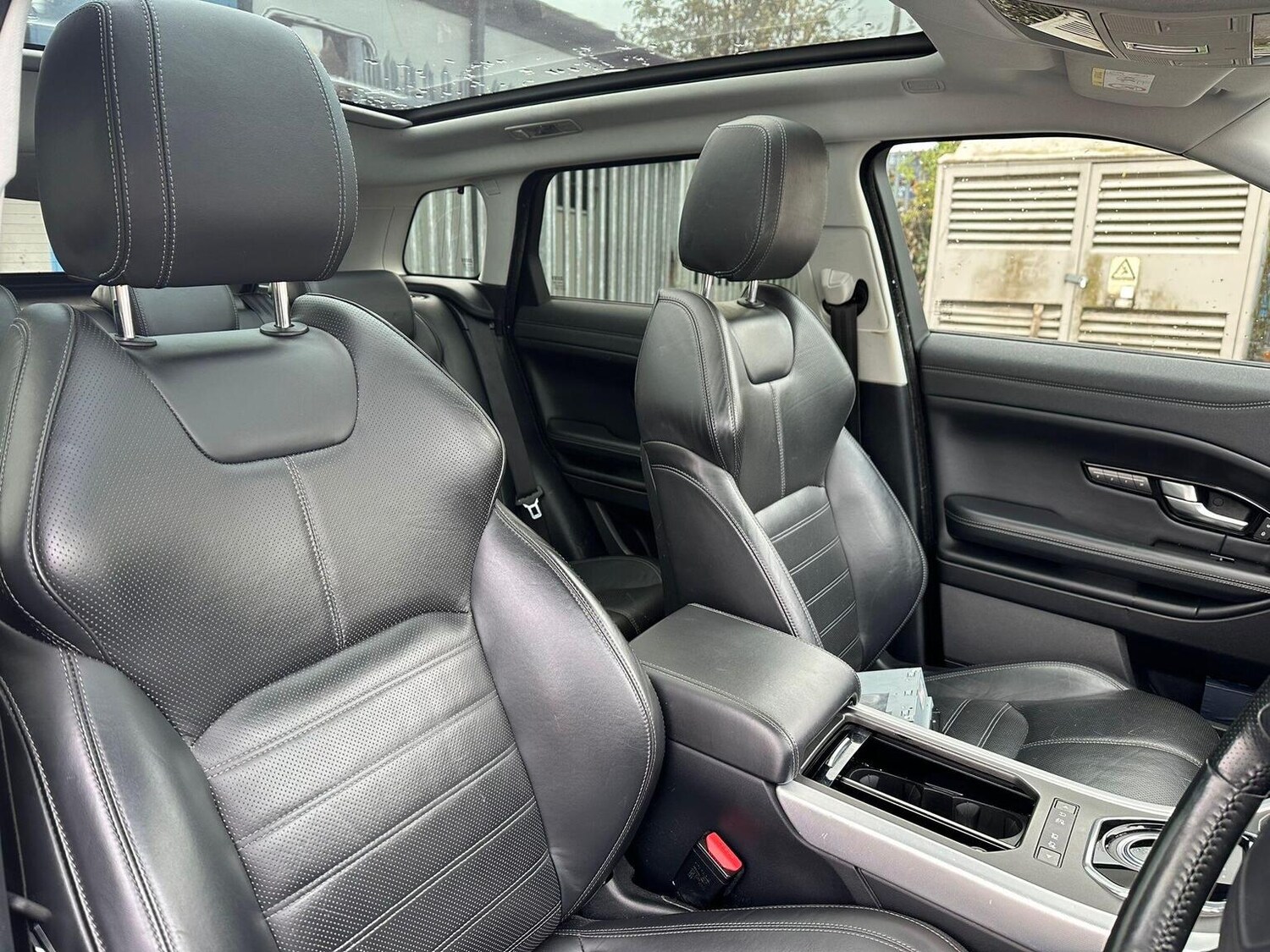 Used Land Rover Range Rover Evoque 2016 for sale - 77173036: Photo 23