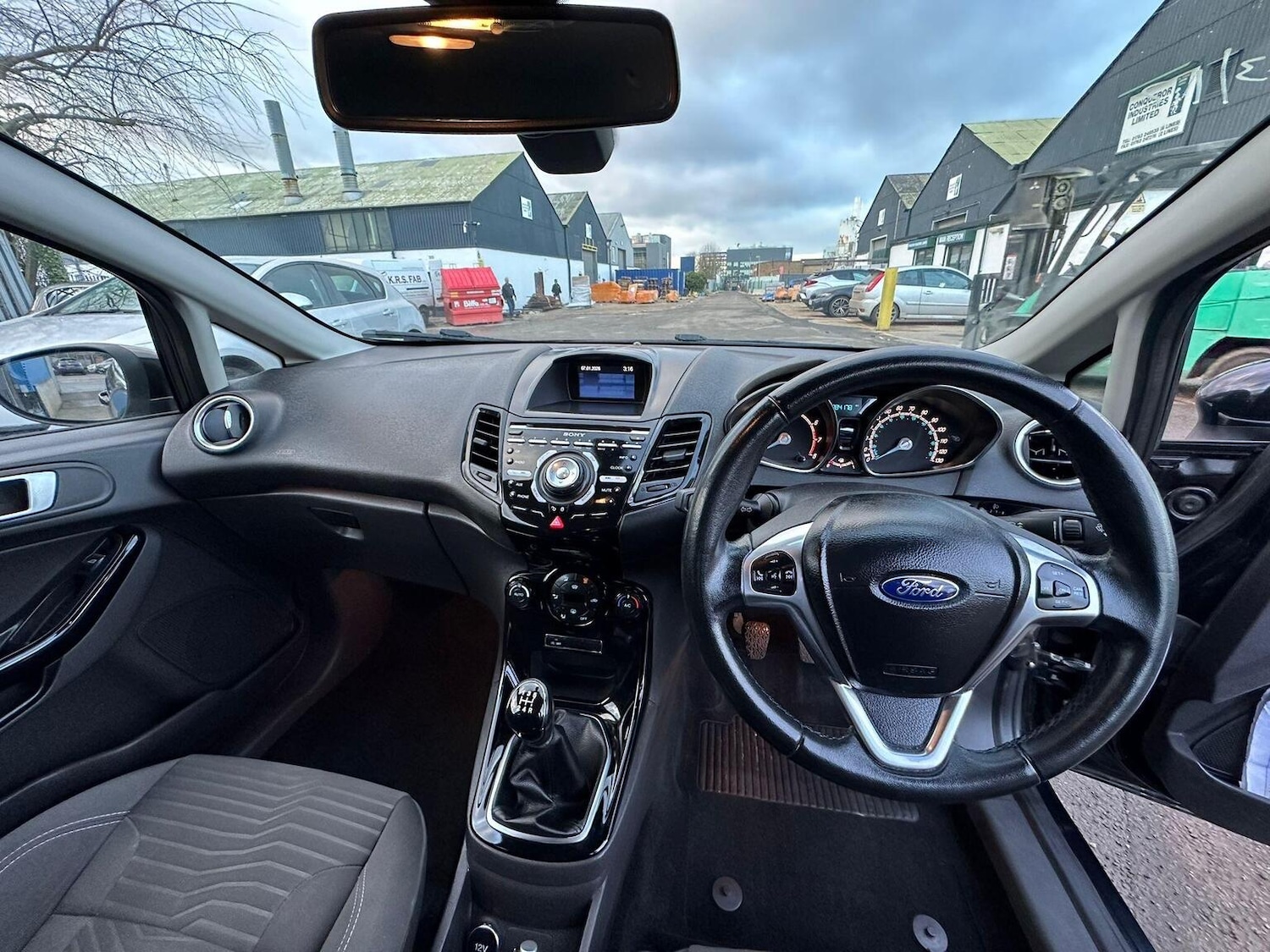 Used Ford Fiesta 2015 for sale - 77173098: Photo 20