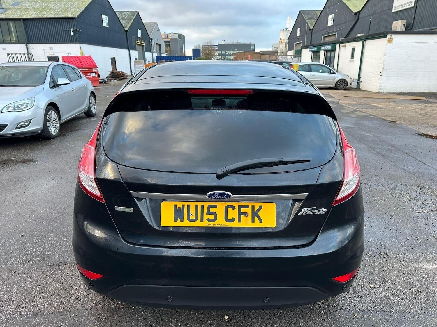 Used Ford Fiesta 2015 for sale - 77173098: Photo 8