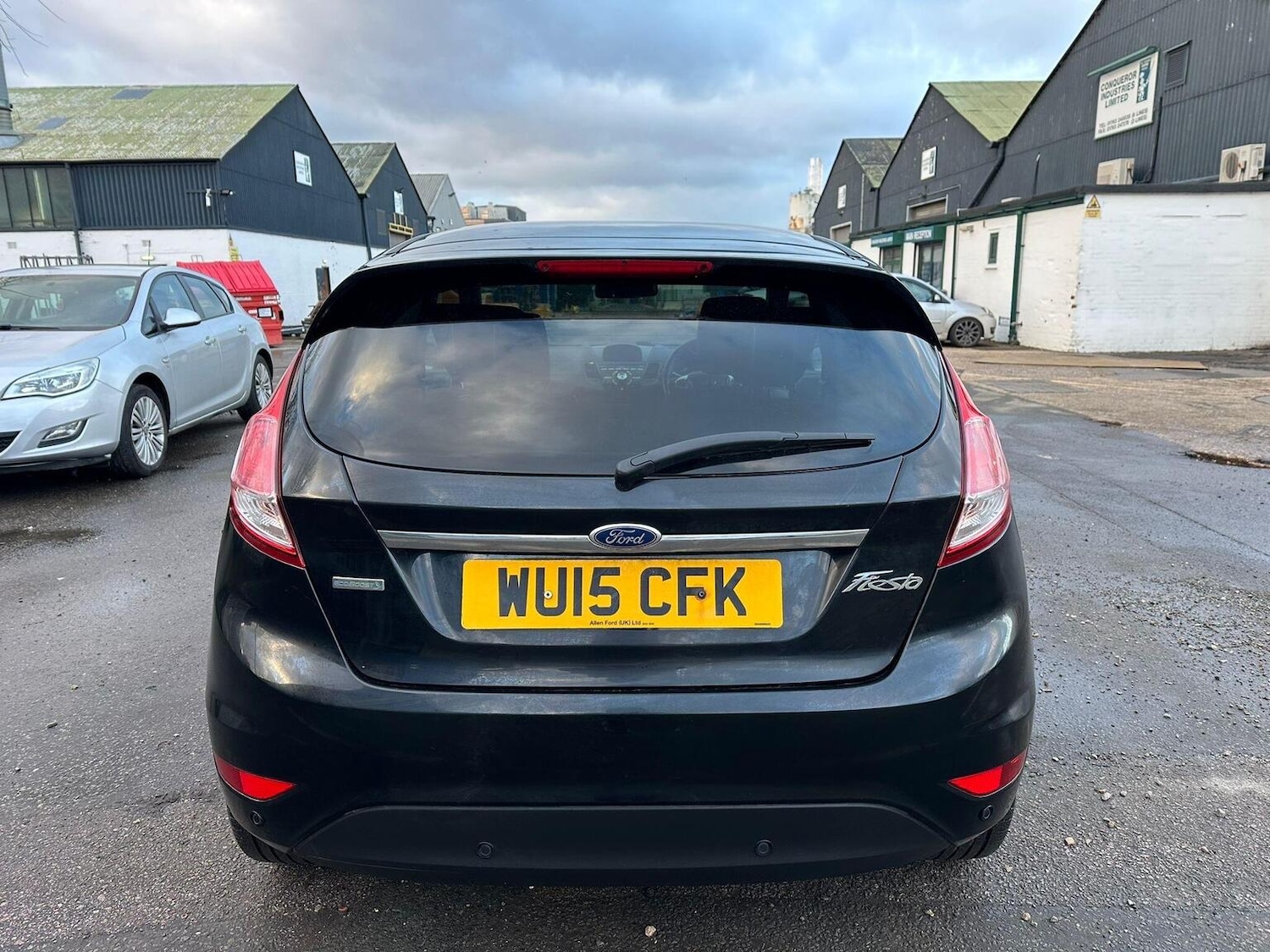 Used Ford Fiesta 2015 for sale - 77173098: Photo 9