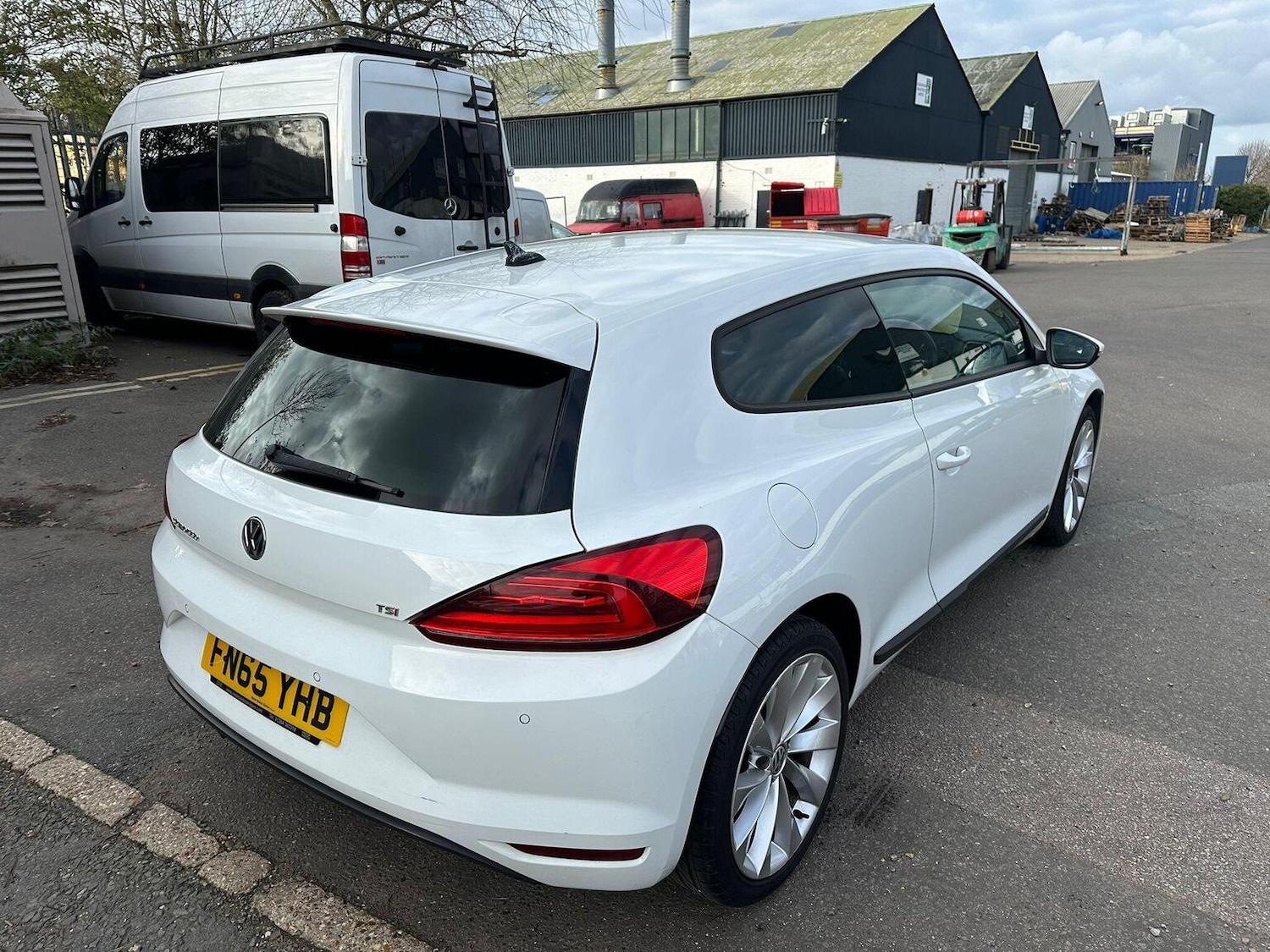 Used Volkswagen Scirocco 2015 for sale - 77173108: Photo 14