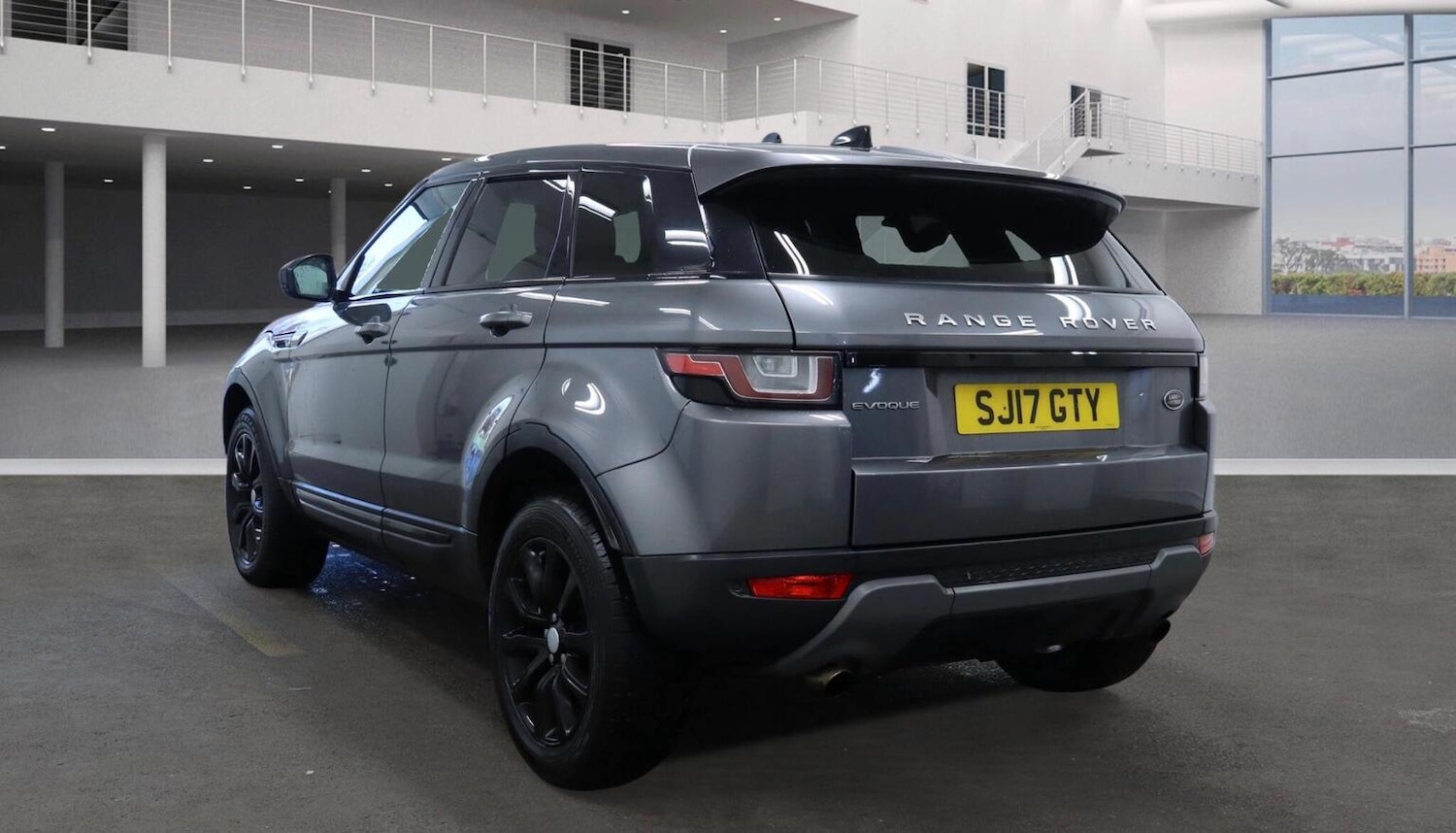 Used Land Rover Range Rover Evoque 2017 for sale - 77282733: Photo 3