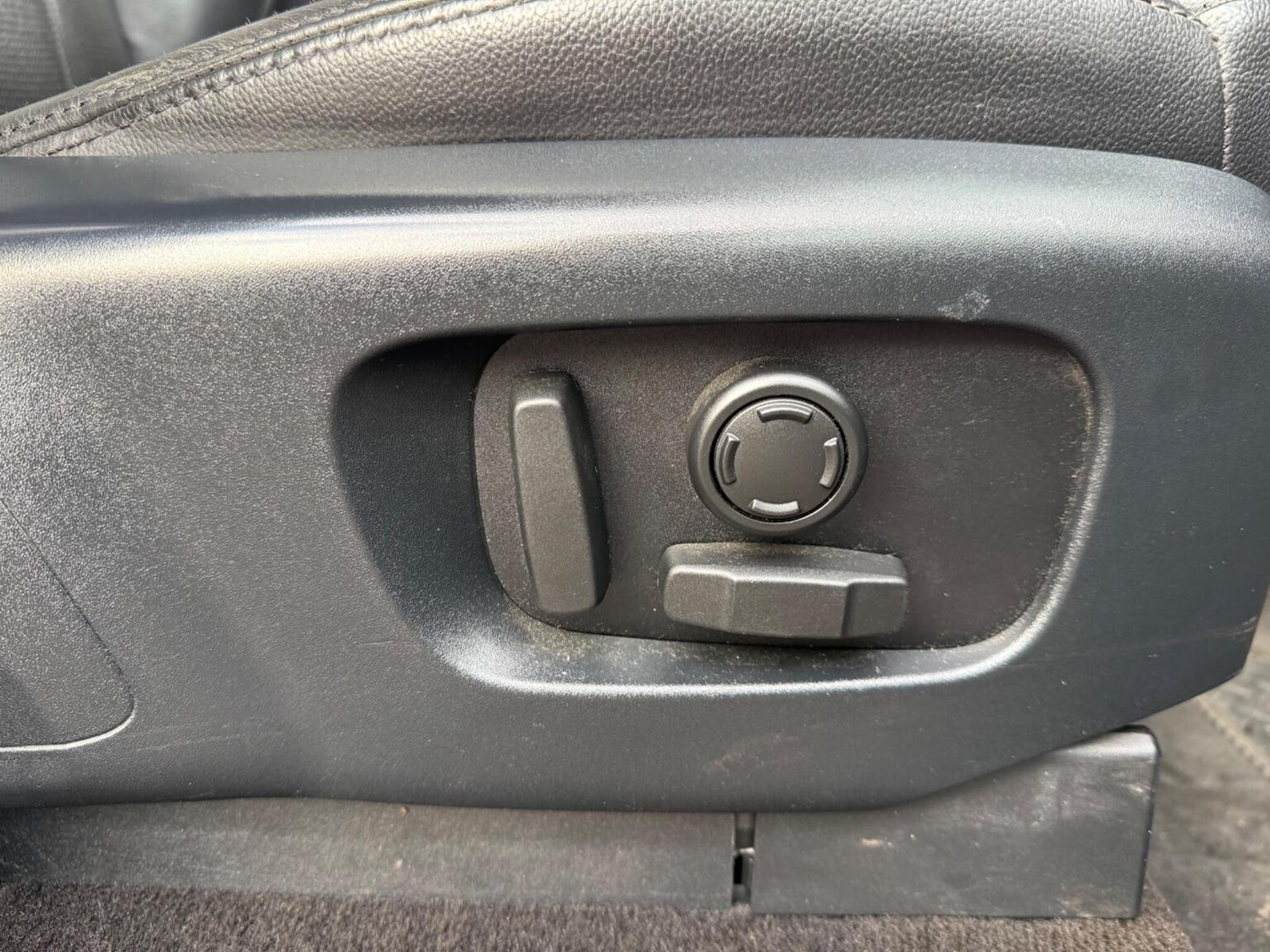 Used Land Rover Discovery 2017 for sale - 77370613: Photo 27