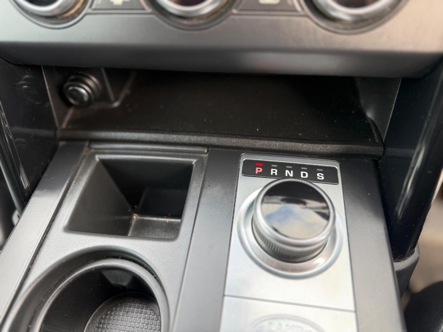 Used Land Rover Discovery 2017 for sale - 77370613: Photo 32