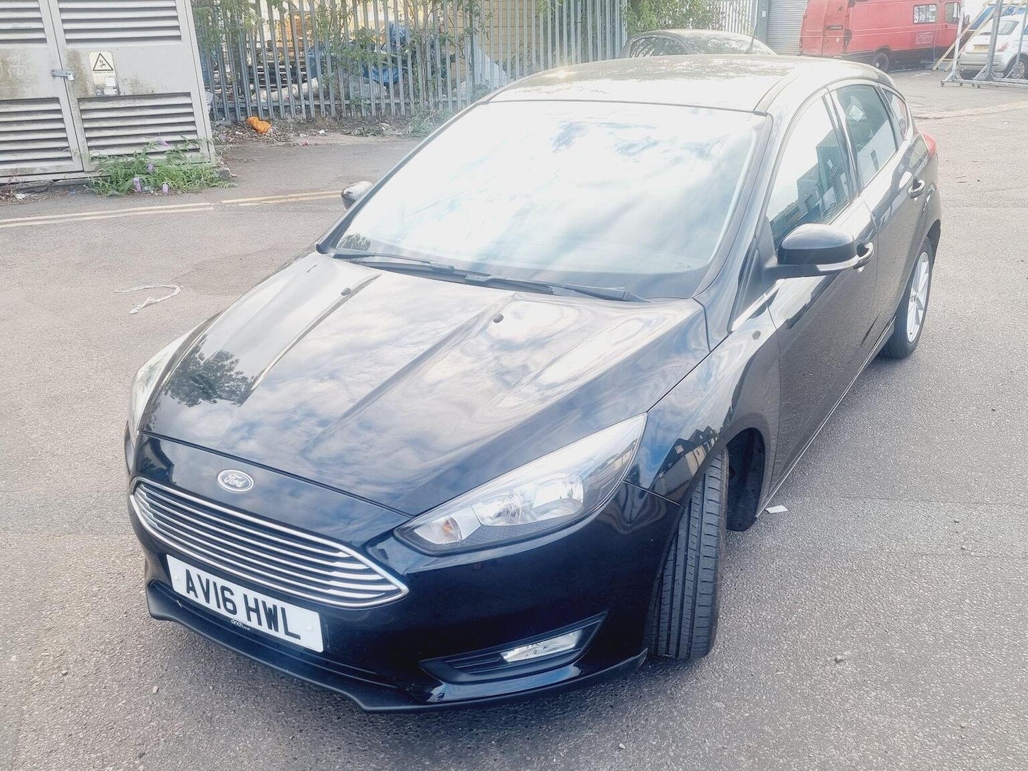 Used Ford Focus 2016 for sale - 77173016: Photo 2