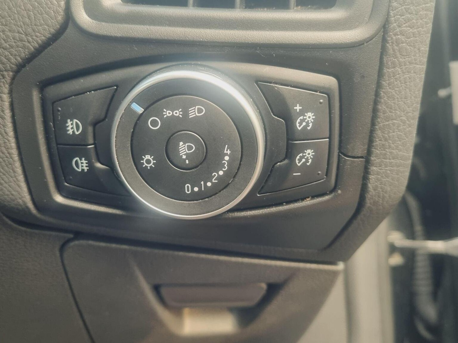 Used Ford Focus 2016 for sale - 77173016: Photo 22