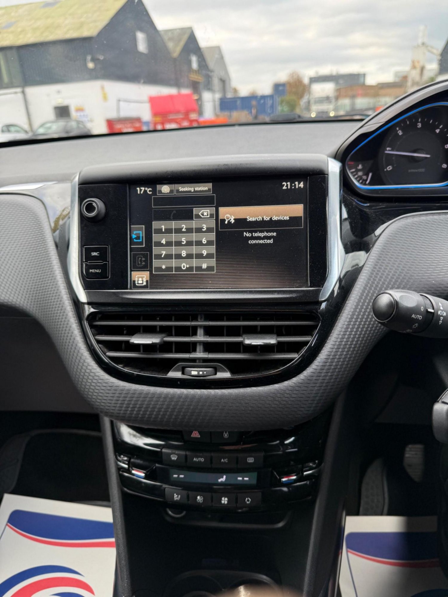 Used Peugeot 2008 2014 for sale - 77173075: Photo 27