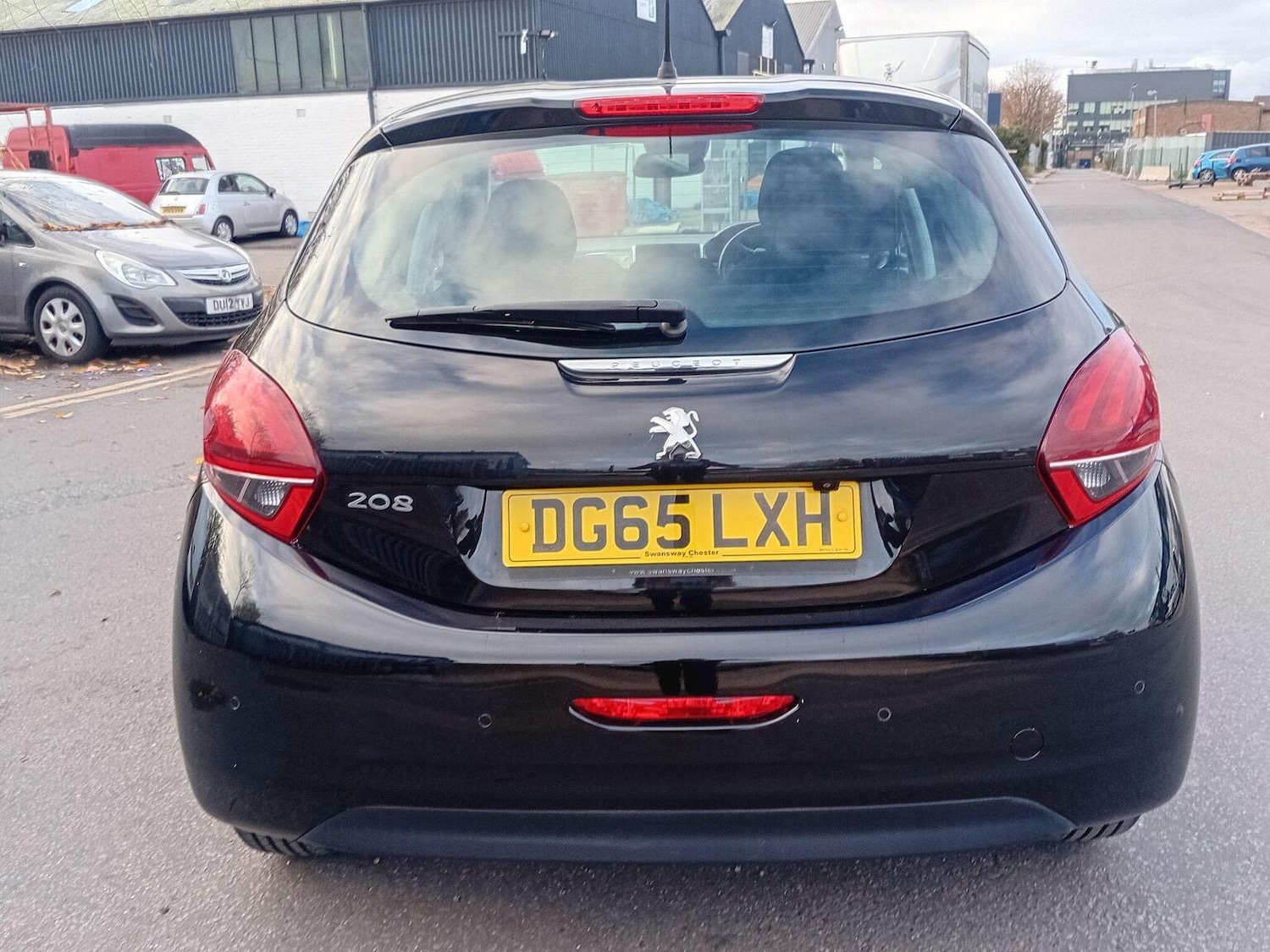 Used Peugeot 208 2015 for sale - 77173105: Photo 16