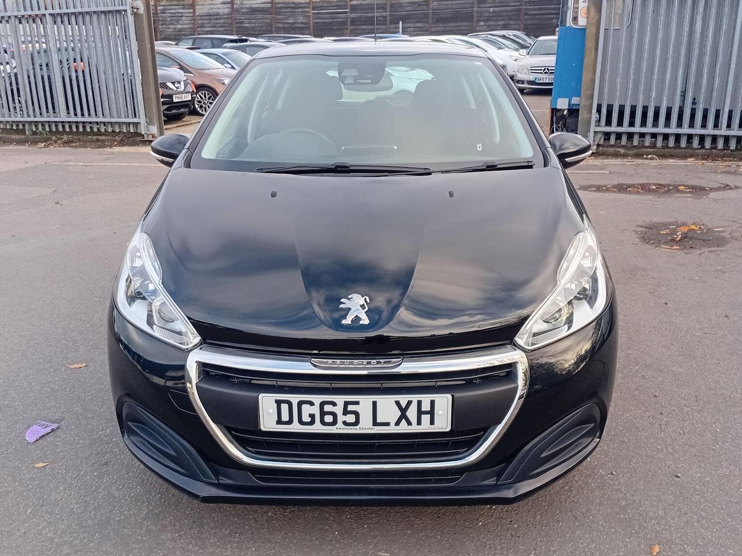 Used Peugeot 208 2015 for sale - 77173105: Photo 4