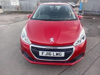 Used Peugeot 208 2017 for sale - 77173069: Photo