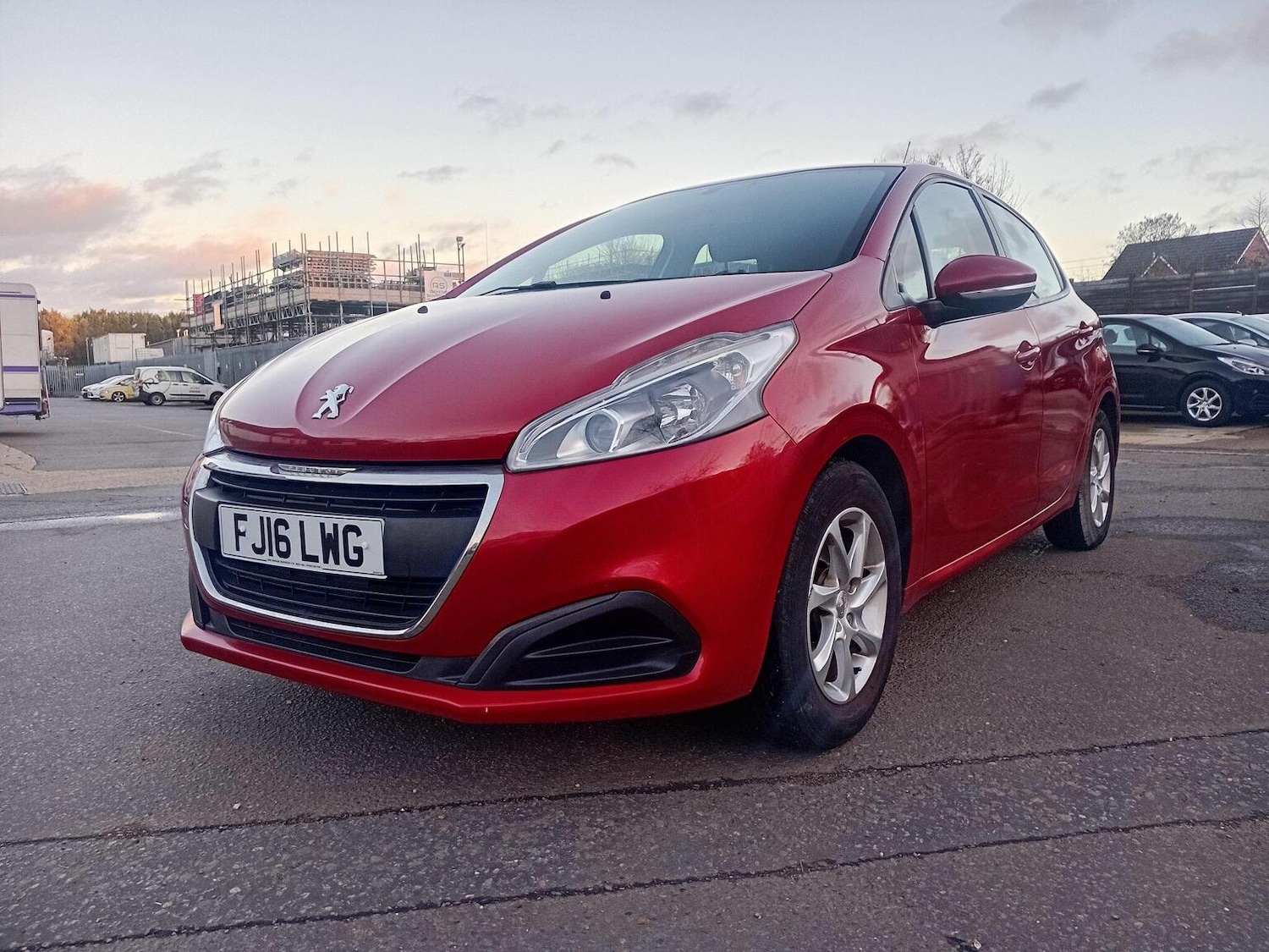 Used Peugeot 208 2017 for sale - 77709030: Photo 10