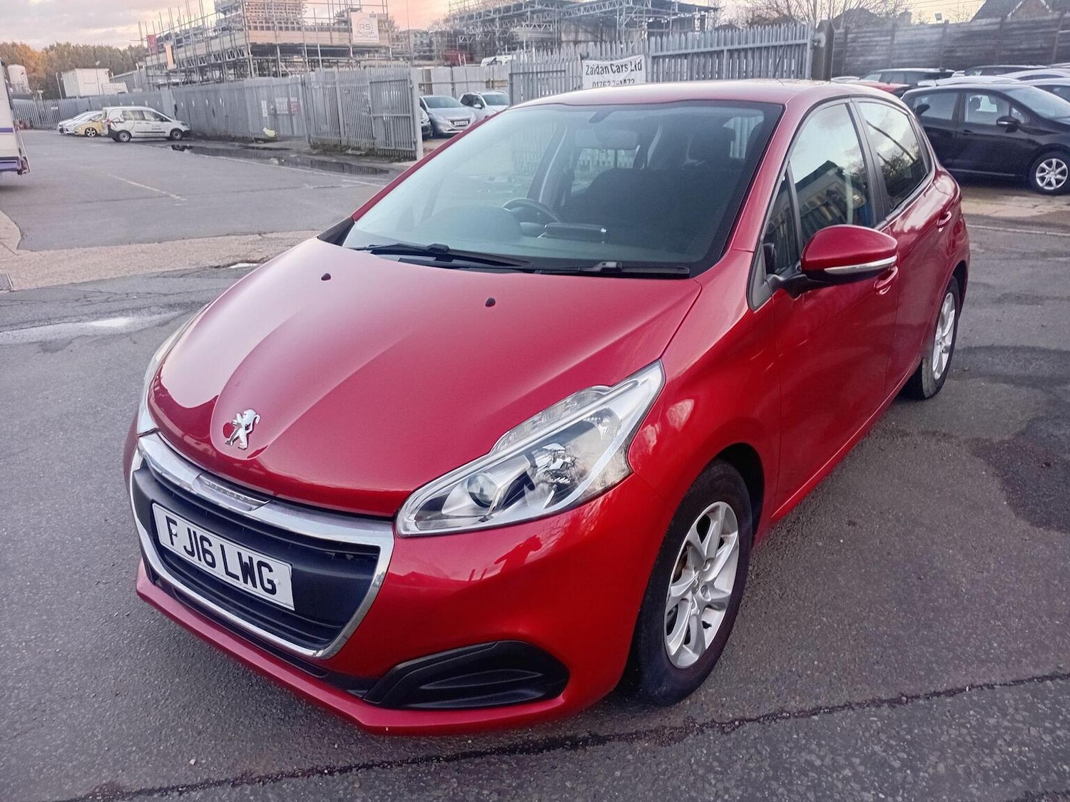 Used Peugeot 208 2017 for sale - 77709030: Photo 11
