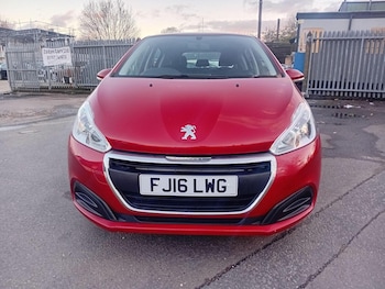 Used Peugeot 208 2017 for sale - 77709030: Photo